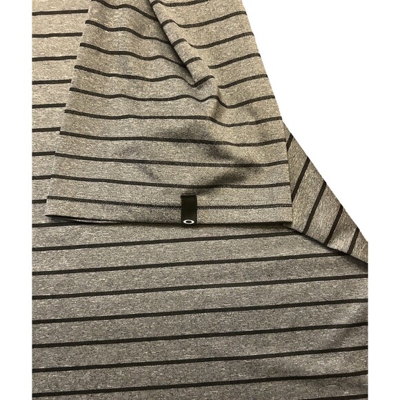 Oakley Polo Men's size Large Grey and Black Striped Polyester Stretch - Picture 3 of 3